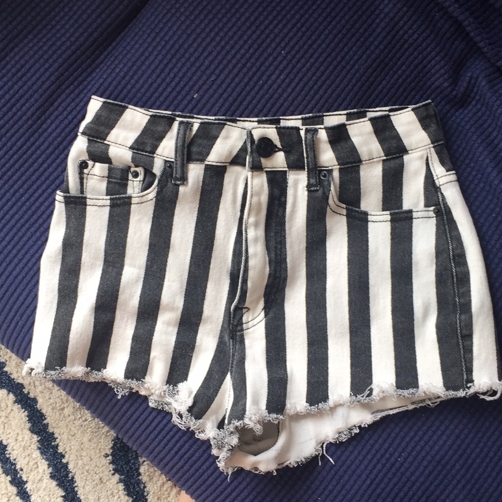 High rise striped shorts